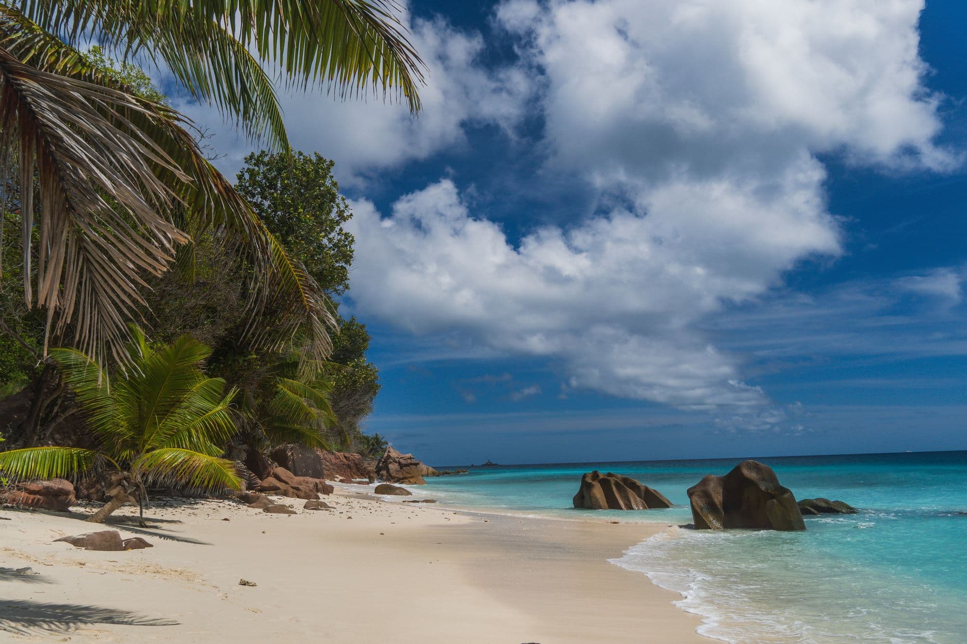 Praslin y el Valle de Mai